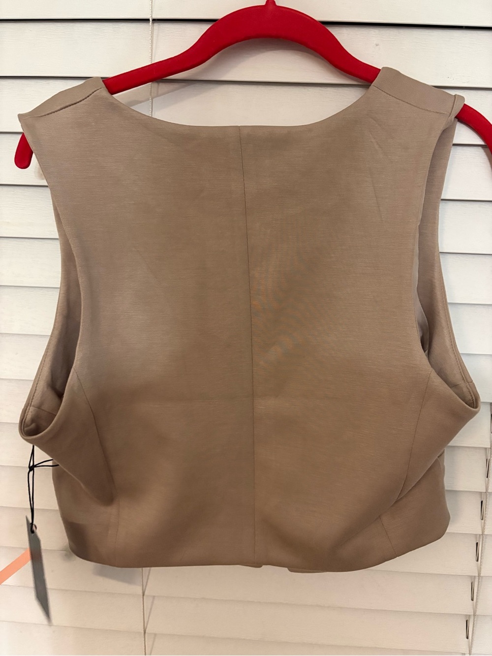 NWT IRIS Beige Button-Front Vest - Picture 3 of 3